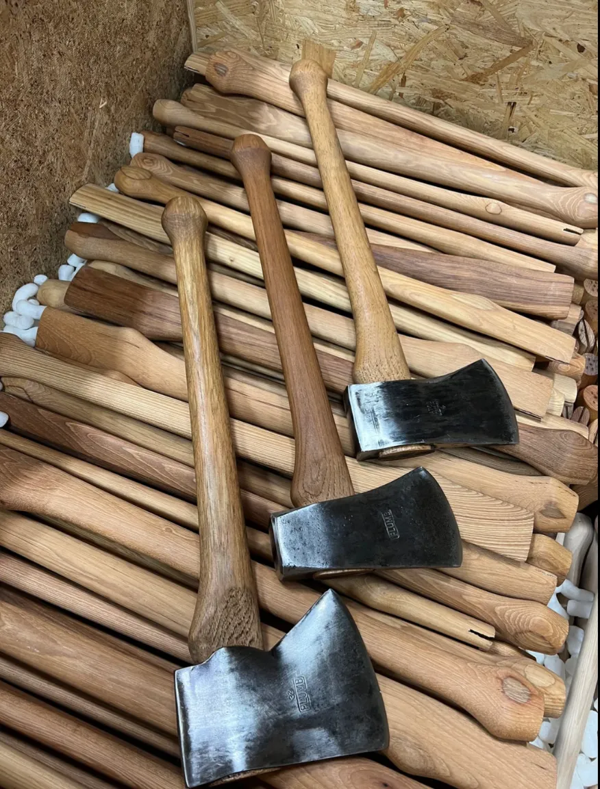 26' 'Full Swing' Hickory Axe Handle