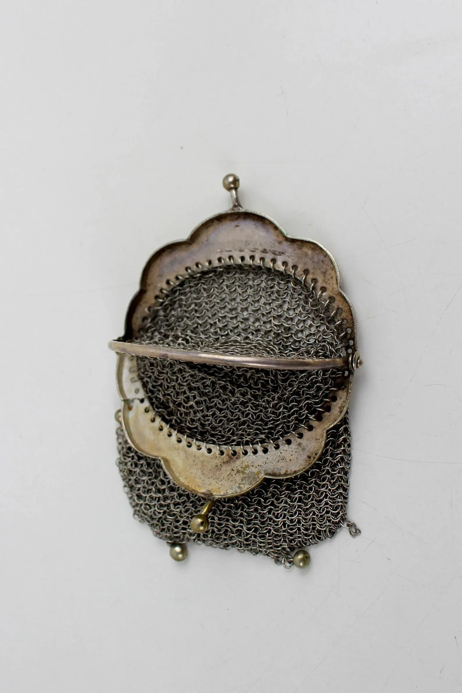 Antique Victorian Silver Chainmail Coin Purse with Kiss Clasp