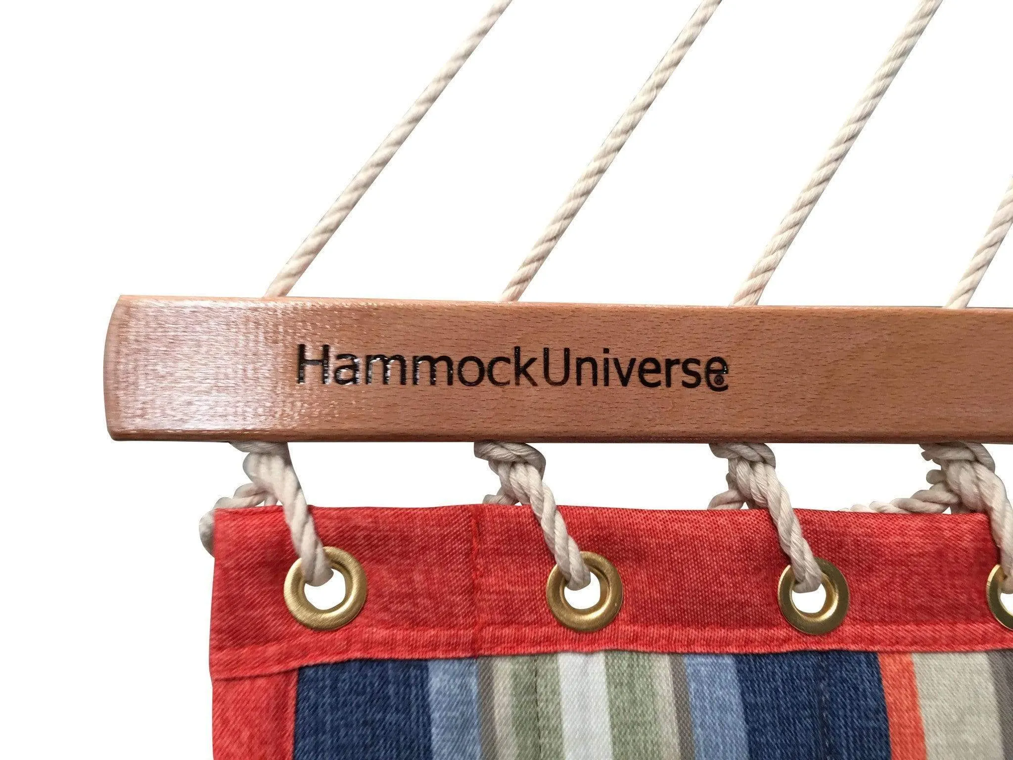 Deluxe Quilted Hammock with Bamboo Stand