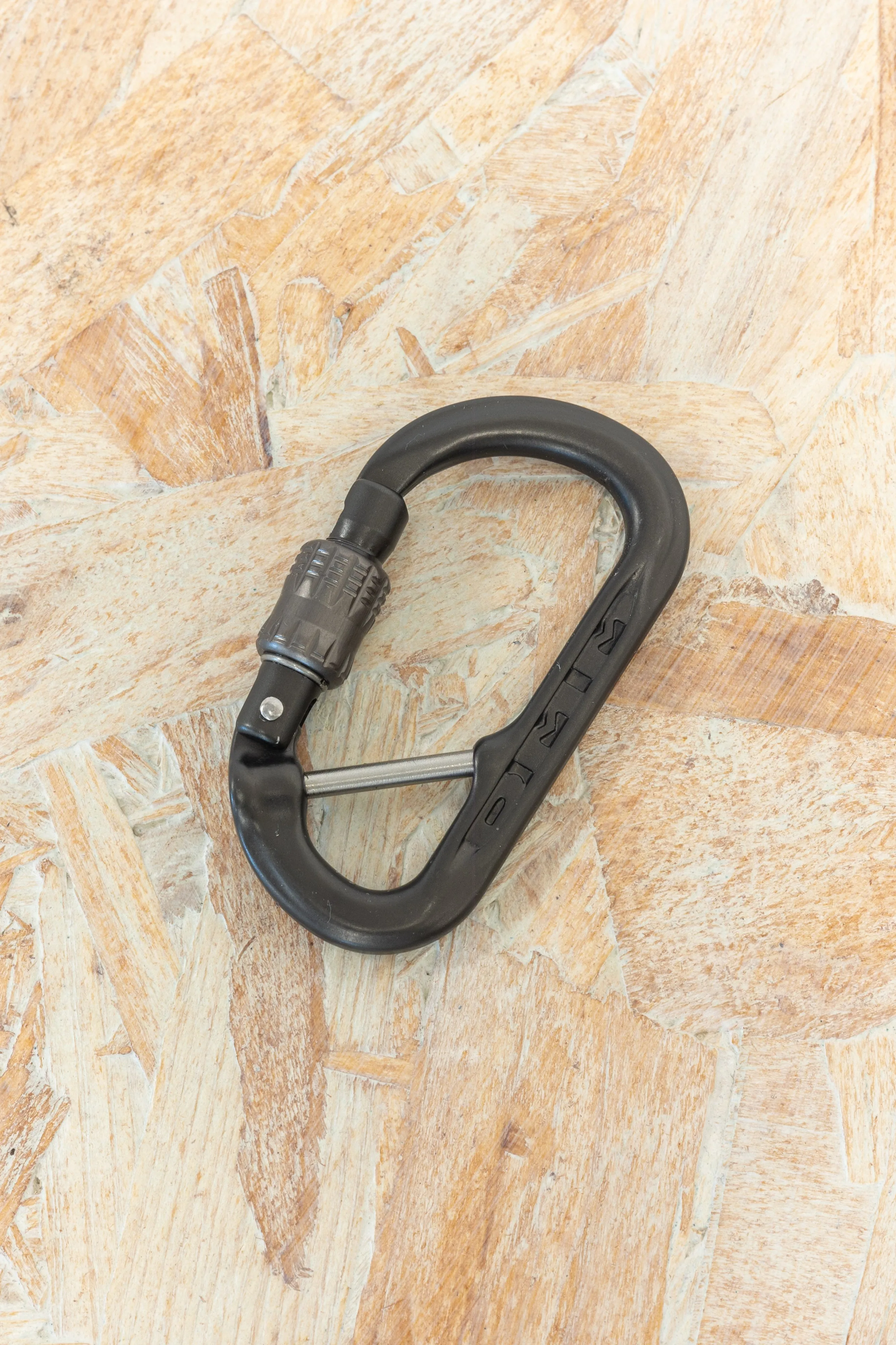 DMM - XSRE Lock Captive Bar Mini Carabiner