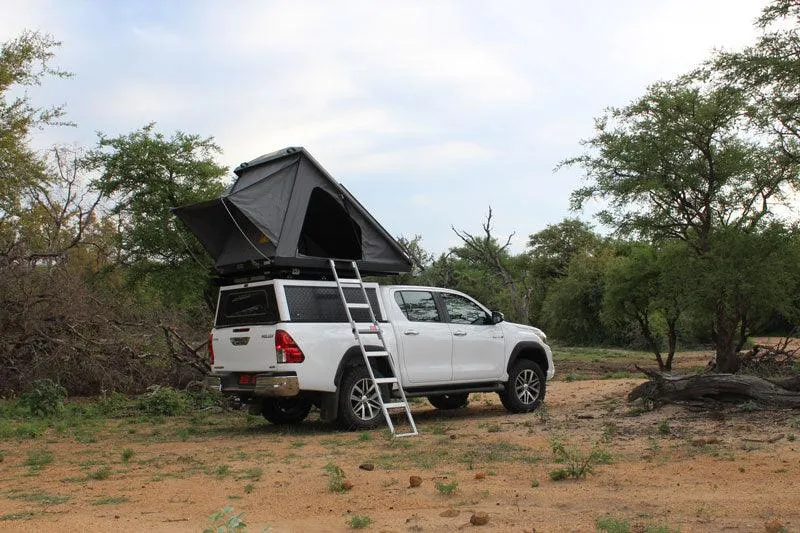 Eezi-Awn Blade Hardshell Roof Top Tent