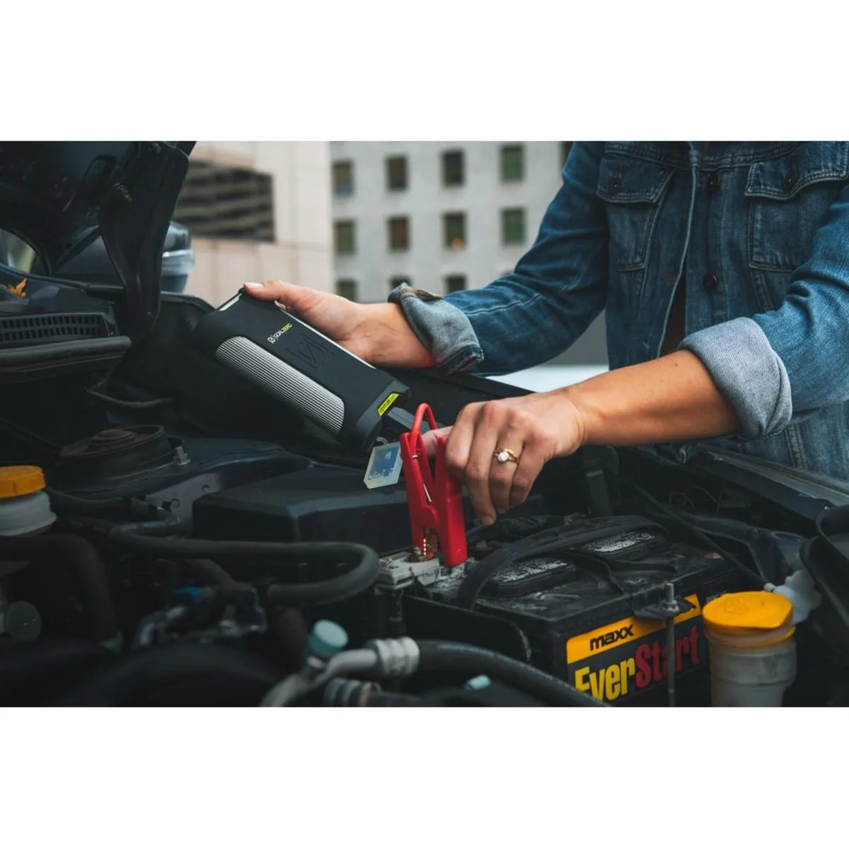 Goal Zero Venture Jump Portable Car Jump Starter and Power Bank