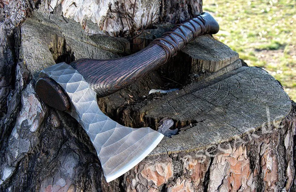 Handforged Nordic Axe 'Woodsman'